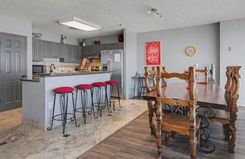 Shop and Dine Fort Worth Condo with Racetrack Views! - Photo 22