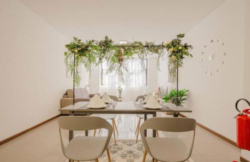 Unico Apt 5, 4 ospiti, parcheggio gratis, 10 minuti da Venezia - Photo 1