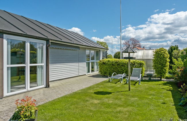 "Asfrith" - 400m from the sea - Foto 6