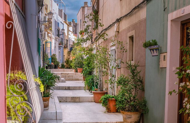 Visita Privada Centro Histórico de Alicante con Santa Bárbara - Foto 3