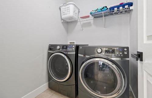 Walkin' on Sunshine - 5 bed pool home in Terra Verde Resort near Disney - Foto 16