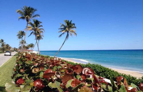 Casa Blanca - Chic Spanish-Style Cottage with Private Courtyard - Foto 12