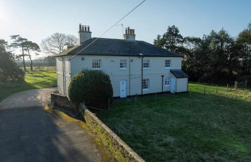 Hawthorn Farmhouse - Photo 3