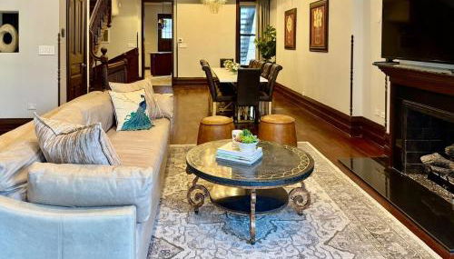 Spectacular Gilded Age 6 Bedroom Gold Coast Mansion with Deck - Foto 5