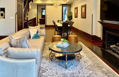 Spectacular Gilded Age 6 Bedroom Gold Coast Mansion with Deck - Foto 5