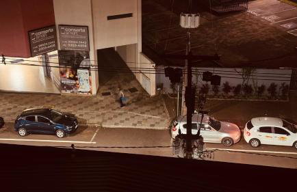 Apto no Centro, com Ar Condicionado e Lava e Seca - Photo 24