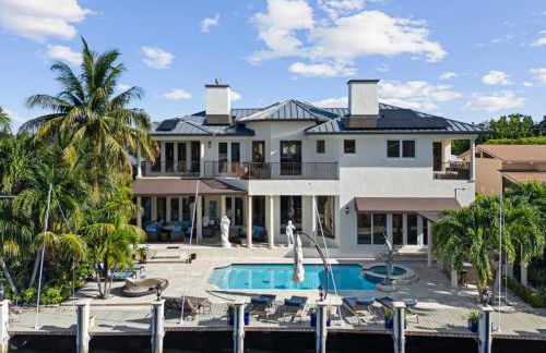 Near the Beach • Pool & Jacuzzi • Waterfront Villa - Foto 79