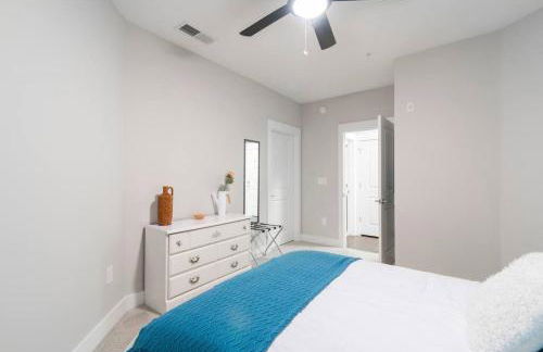 Luxury Dilworth 1BR ◉ Near Food, Shops & Greenway - Foto 24