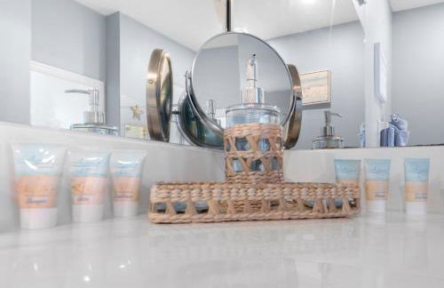 Oceanfront Condo with Resort Pools - Foto 20