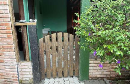 Lua Chalés 14 chalés equipados com churrasqueira individua , piscina e hidro incluindo café da manhã servido no quarto , roupa de cama, toalhas de banho e de praia a apenas 600 metros da praia de Maresias - Foto 33