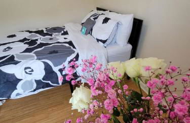 Great 4BR Home Near Emerald Pointe & Downtown - Foto 75