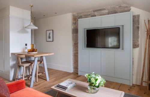 Abbey Strand Apartments, at Holyrood - Photo 15