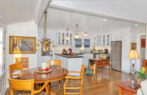 Seahorse Cottage in Secret Garden Sanctuary - Photo 8