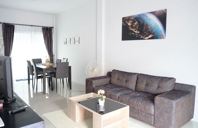 Supirum Cozy Home 3 Bedroom near Beach - Photo 15