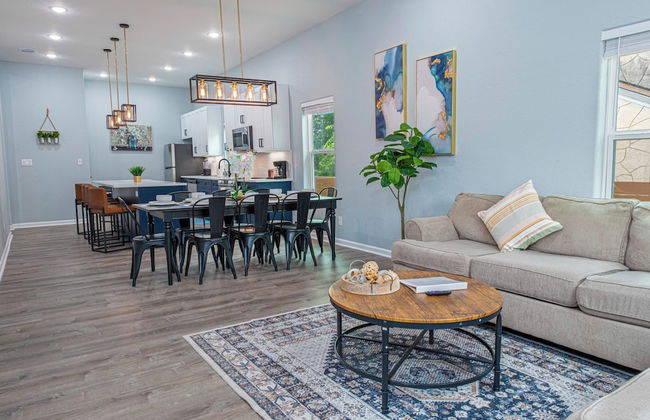 Comfort and Style 4br/3ba Near Riverwalk and Dtown - Foto 34