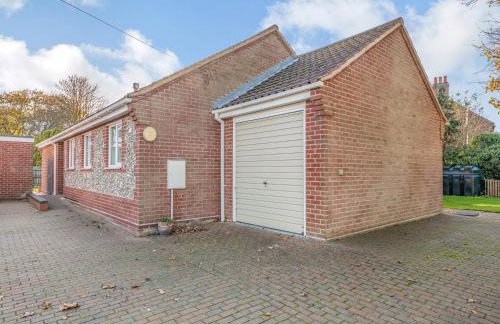 The Beeches - Photo 24