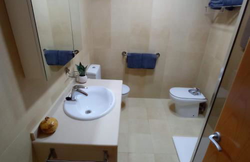Luxury large 2 bedroom Apartment 10 min walk to Villamartin Plaza - Foto 19
