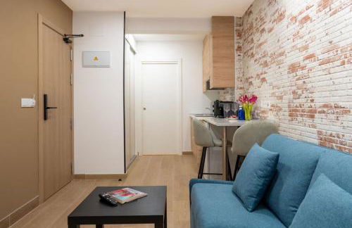 Emily Suites - Photo 44