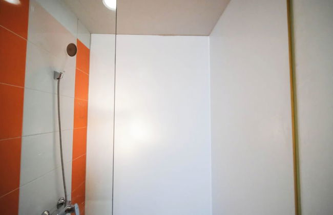 Cozy Stay 2Br At The Square Surabaya Apartment - Foto 14