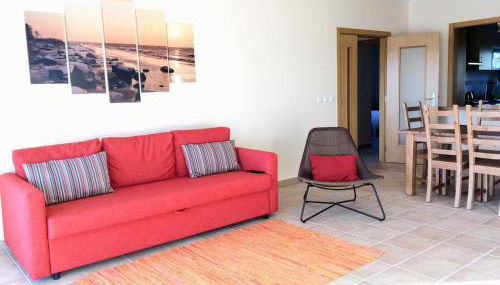 Varandas - Arrifana, com piscina, junto à praia - Foto 2