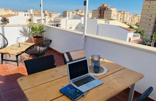 Duplex with private Rooftop and views - Photo 26