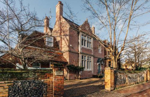 The Florence - Photo 30