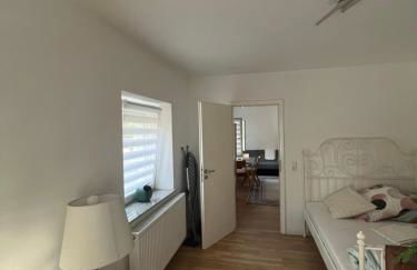 2 Rooms Apartment in Stuttgart Obertürkheim - Foto 2