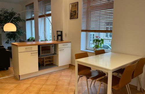 Großes und helles Innenstadt Apartment - Ferienwohnung - Foto 7