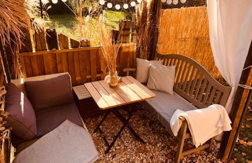 Zirkuswagen mit Outdoor Whirlpool und Garten - Foto 15