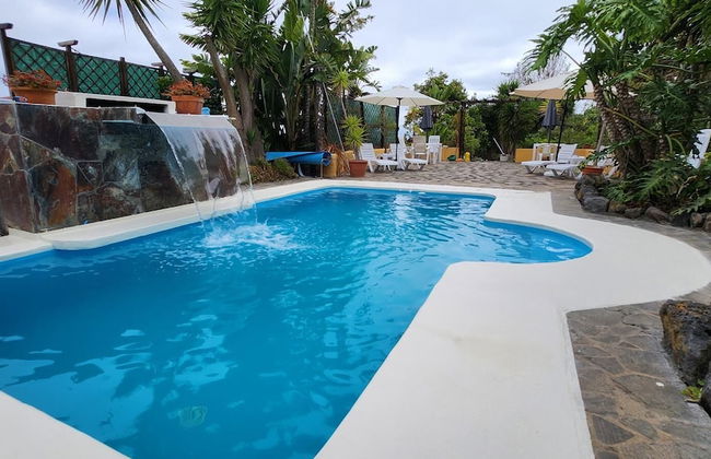 Oasis Hill Botanical Garden - Foto 55