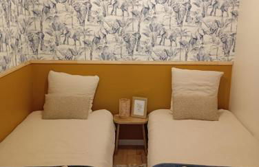 Les meublés de Louis-Marie, 2 appartements indépendants pour 4 personnes, 8 personnes au total, proche du Puy du Fou - Foto 2