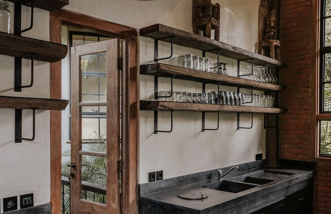 Exceptional 9BR Incredible Jungle View, River Access - Photo 32