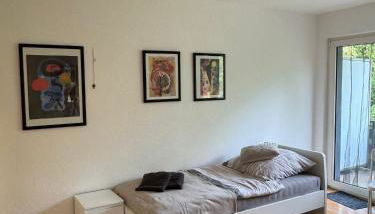 Sonniges CityNest Apartment mit Balkon und bester Verkehrsanbindung Komplette Unterkunft - Foto 3