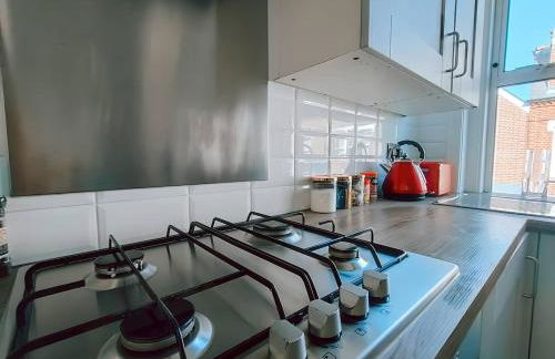 Large 2 Bed in Twickenham High Street - Foto 23