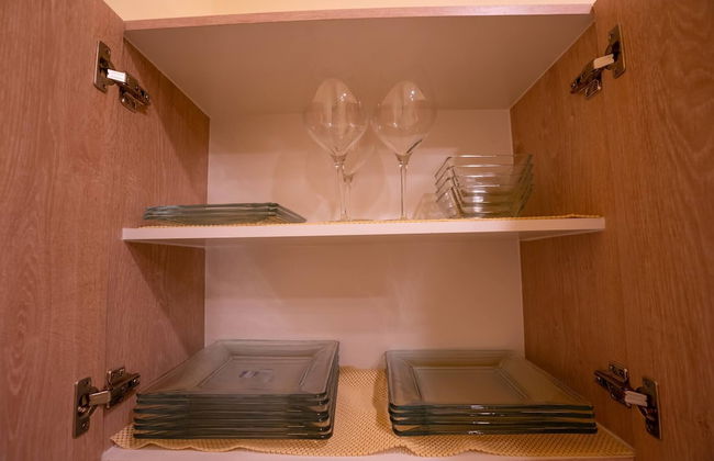 Luxury Apartment With Poll - Photo 54