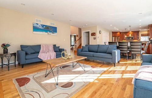 Luxury 4 bedroom house in Pocono Mountains with Hottub in Golf Course Near Lake - Foto 45