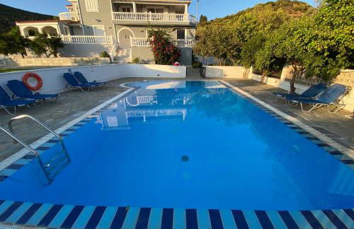 Villa Karras - Photo 2