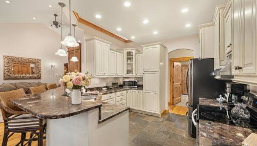 ALPINE ASCENT: Heated Floors Garage Snowmobiling ATV Trails Grand Tetons Jackson Nearby Rivers - Foto 5