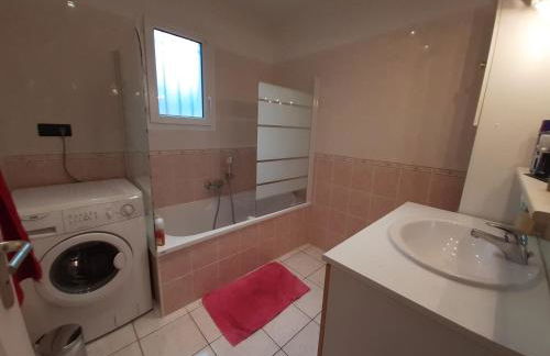 Charmante maison à Payzac avec piscine privée et Clim - Foto 7