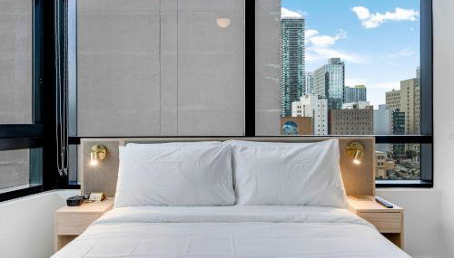 Downtown Edit-Resort Style Stay with Full Amenities - Foto 3