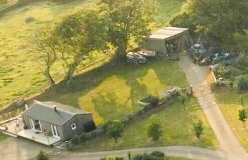 Plumstone view hot tub lodge in Pembrokeshire - Photo 9