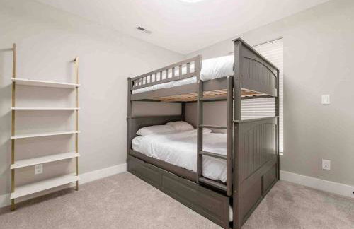 New Build, Downtown Views, next to NCH - Foto 37