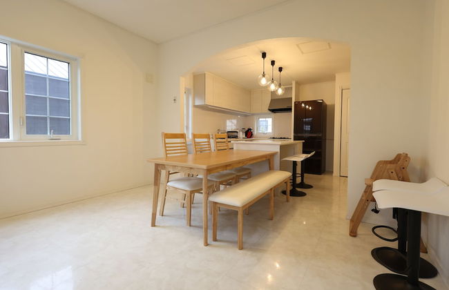 THE GARNET HIGASHIKAWA - Foto 2