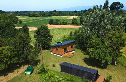 Wooden house Lekneno, near the airport - Foto 1