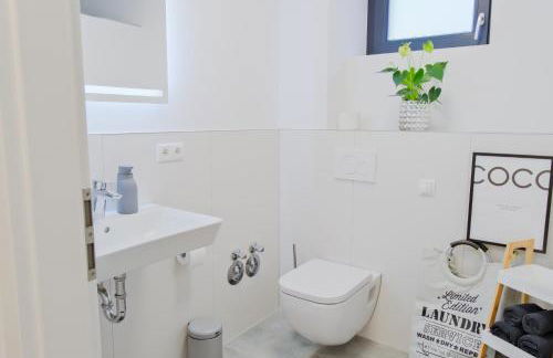 Untergeschoss mit Stil modern, ruhig & mit Terrasse - Foto 12