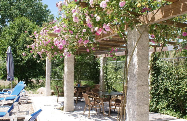 Spacious Holiday Home on Estate Near Covas - Foto 10