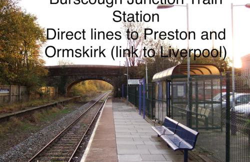 Idyllic bungalow in Burscough, ideal location in West Lancashire - Foto 13