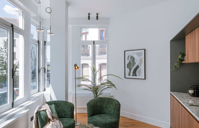 Stylish Apartment in the Heart of Antwerp - Photo 8