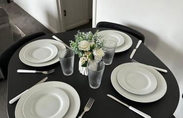 Timber Court - FREE PARKING - 2 Bedroom Apartment - FAST Wi-Fi - Perfect for Contractors! - Foto 20