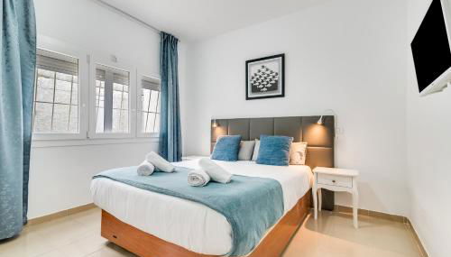 Home2Book Stunning Sea Front Apartment La Garita - Foto 2